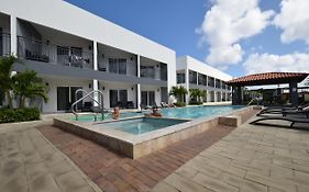 Arena Condos Aruba - 250 m from Eagle Beach